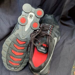 Nike Shoes - Nike Shox - women’s Nike Shoes - Nike Shox - women’s